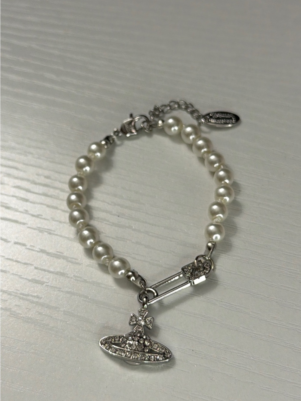 Vivienne Westwood Pearl Bracelet with Crystal Orb Charm - White & Silver